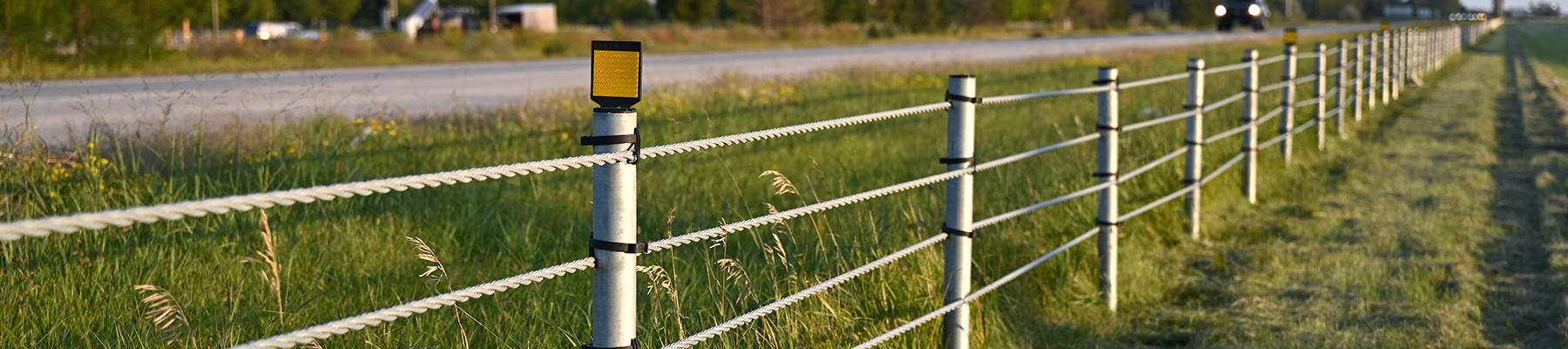 Cable median barrier Interstate 29 in North Dakota.