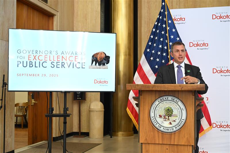 Gov Armstrong at the podium