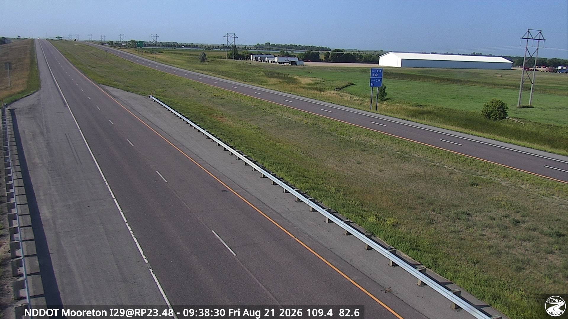 Webcam view of I-29 in Mooreton, North Dakota at milepost 23.5