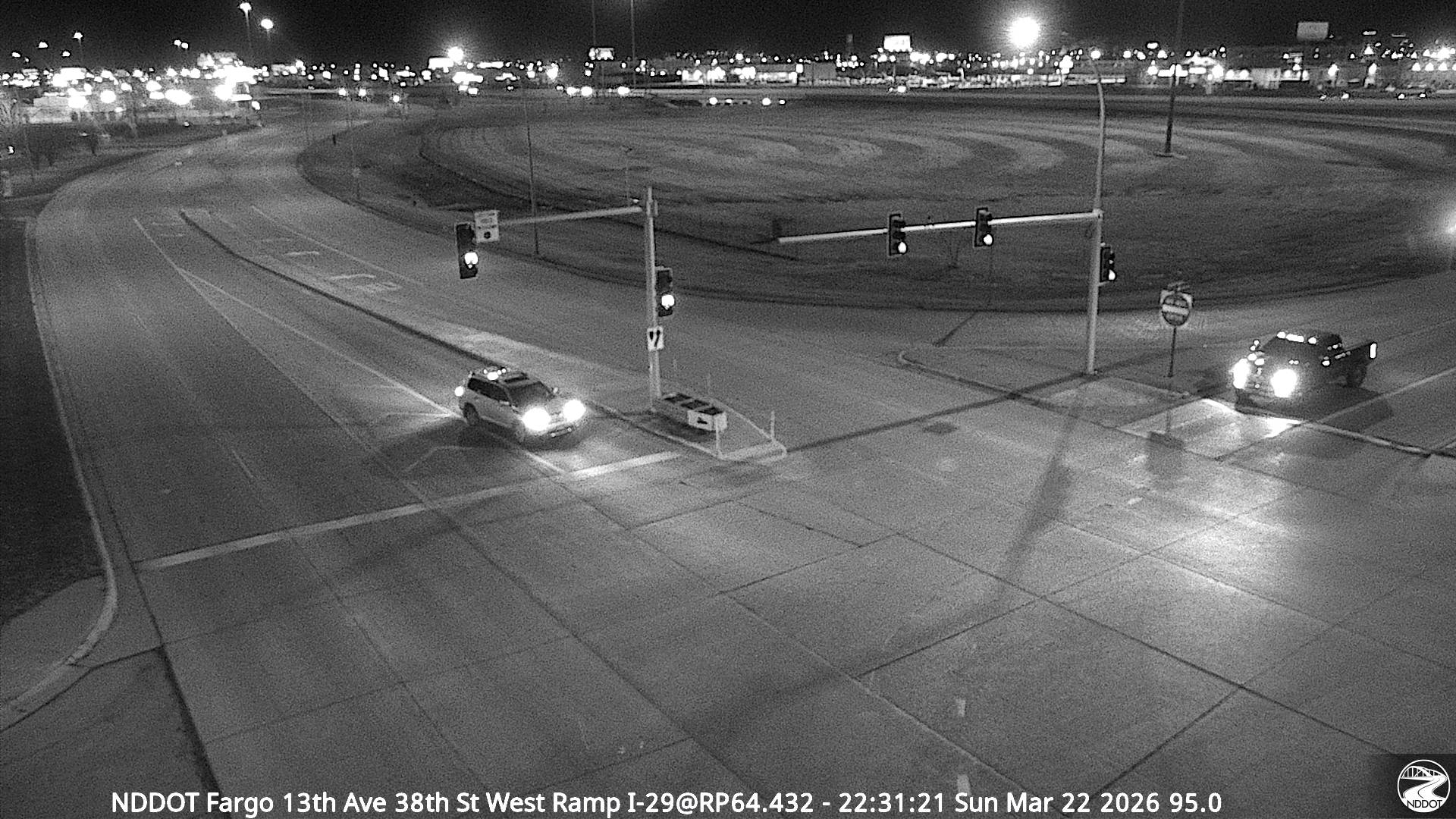 Fargo - 38th St North (I 29 MP 64.432) live webcam