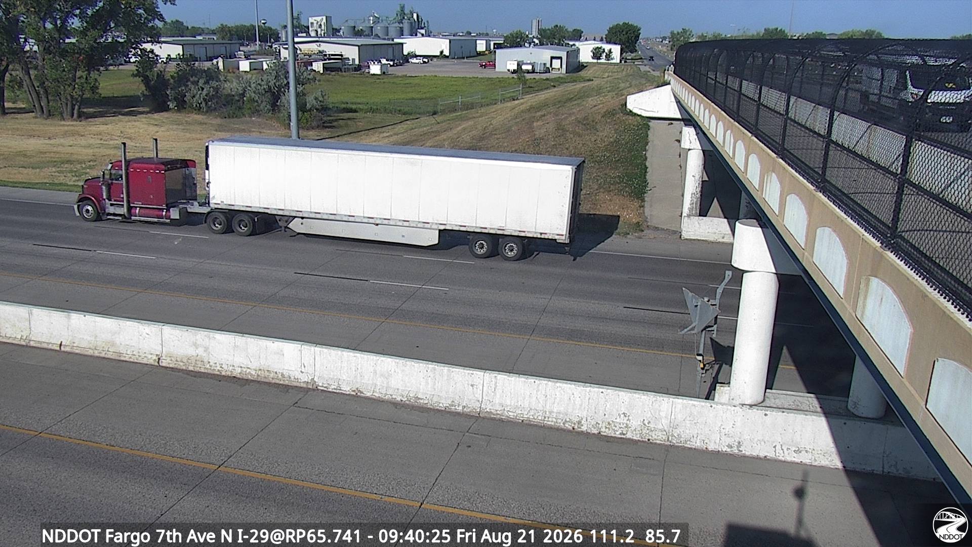 Webcam view of I-29 at 7th Ave in Fargo, North Dakota at milepost 65.7