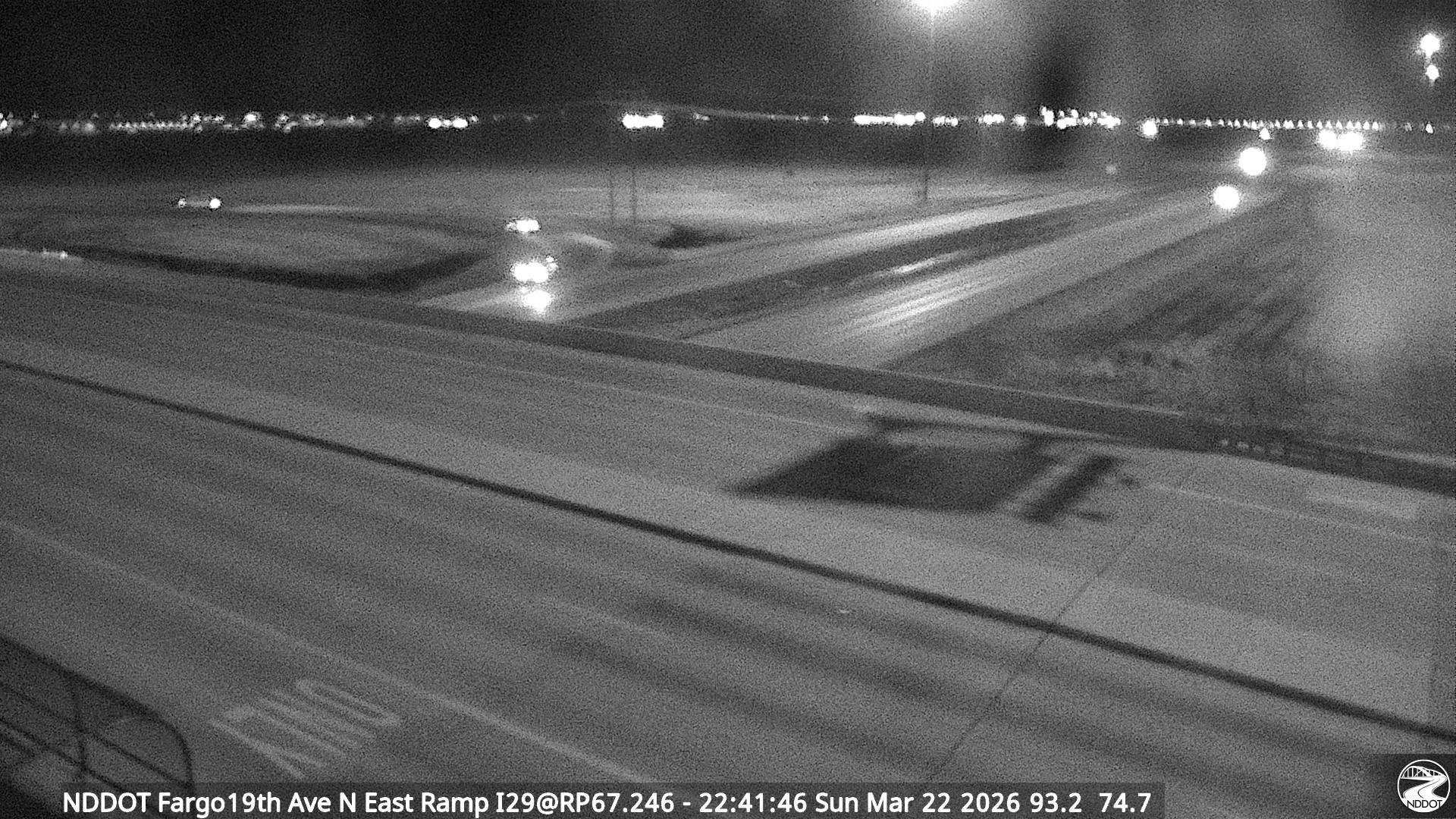 Fargo 19th Ave - North (I 29 MP 67.246) live webcam