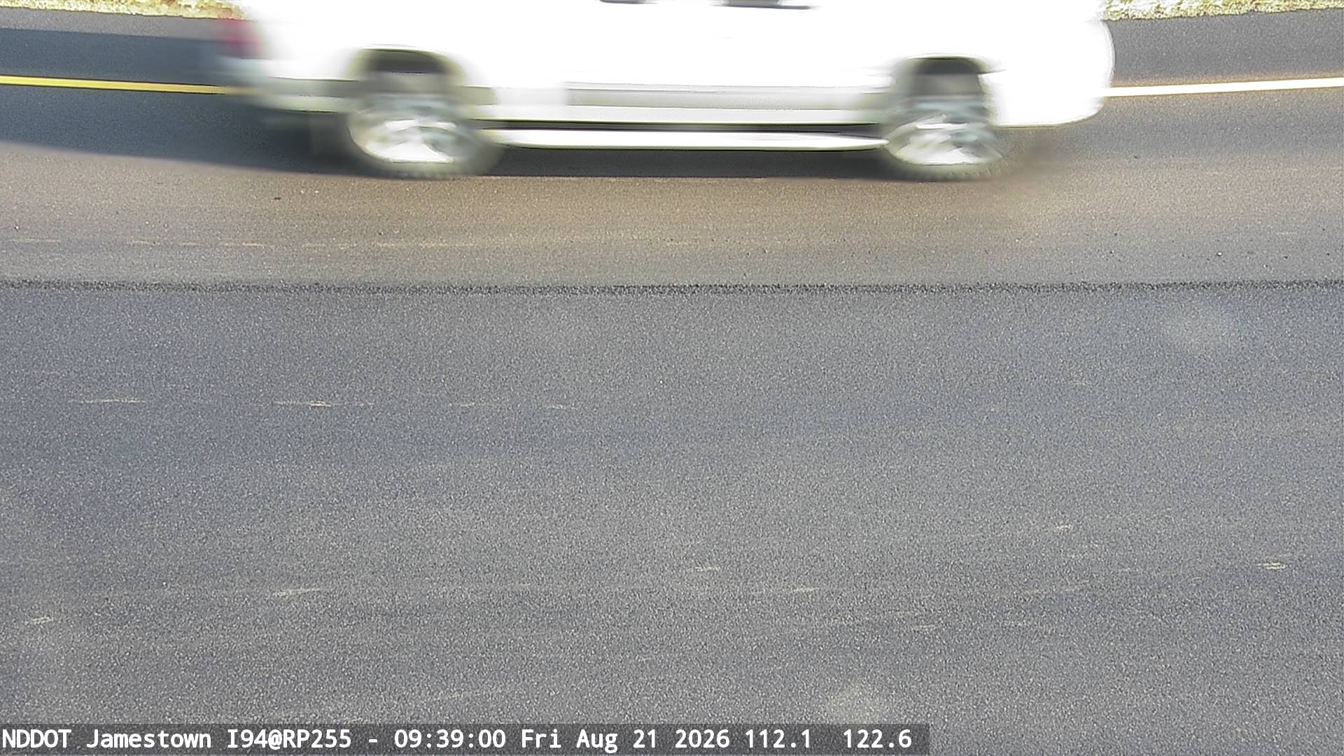 Webcam view of I-94 West of Jamestown, North Dakota