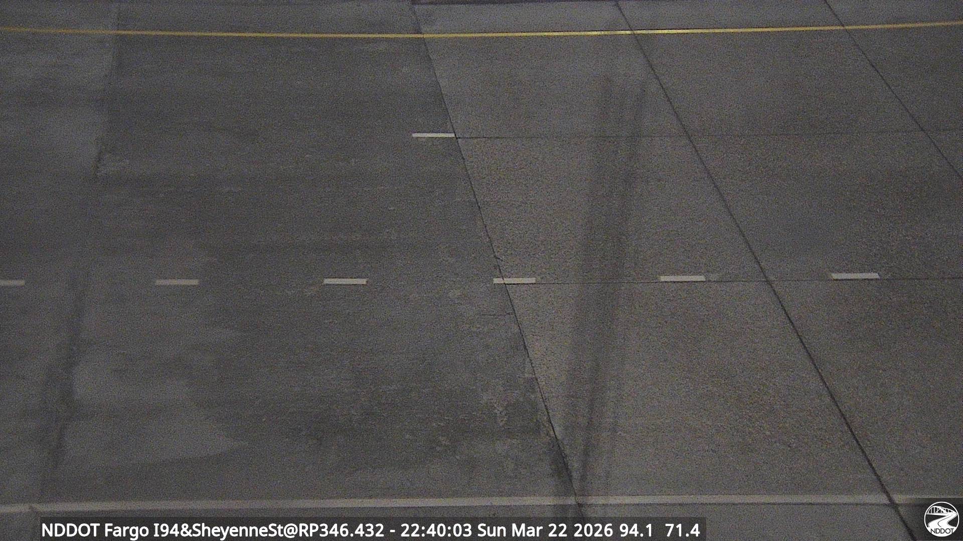 Fargo Sheyenne St - West (I 94 MP 346.432) live webcam