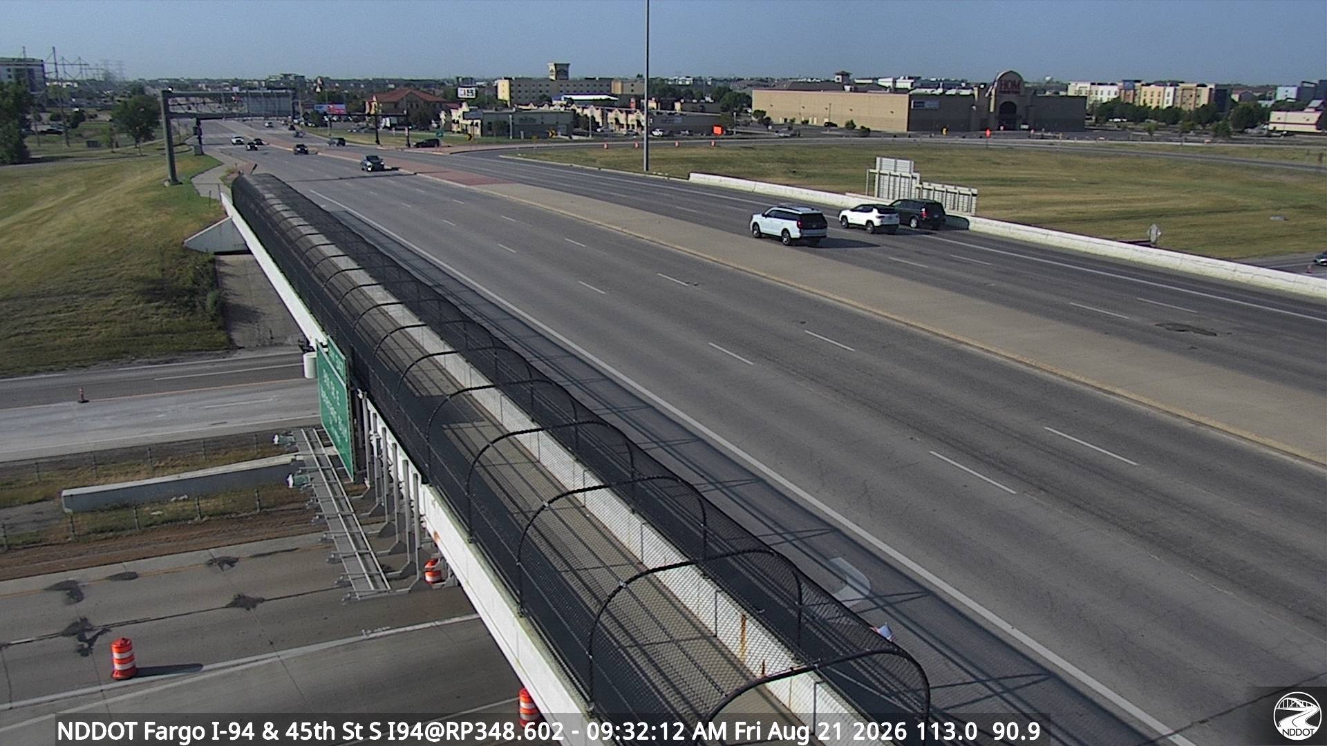 Webcam view of I-94 at 45th Street in Fargo, North Dakota