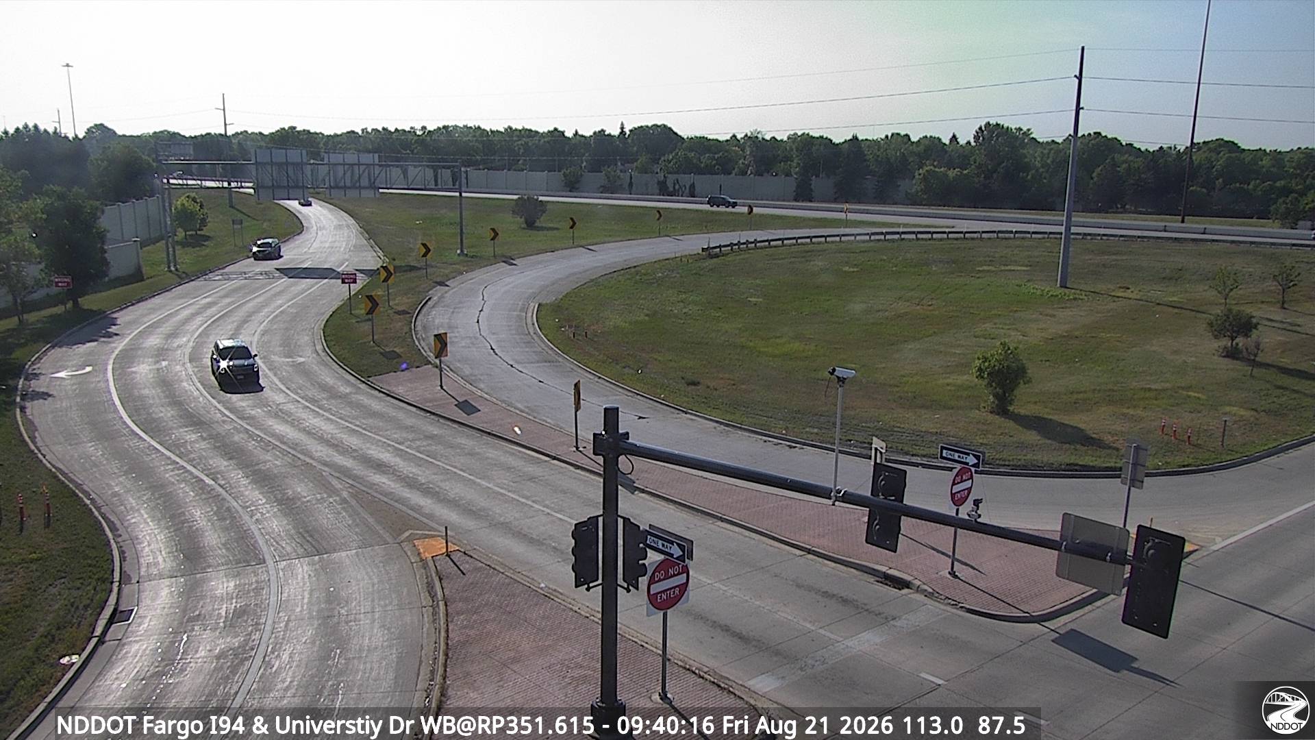 Webcam view of I-94 at University Drive in Fargo, North Dakota