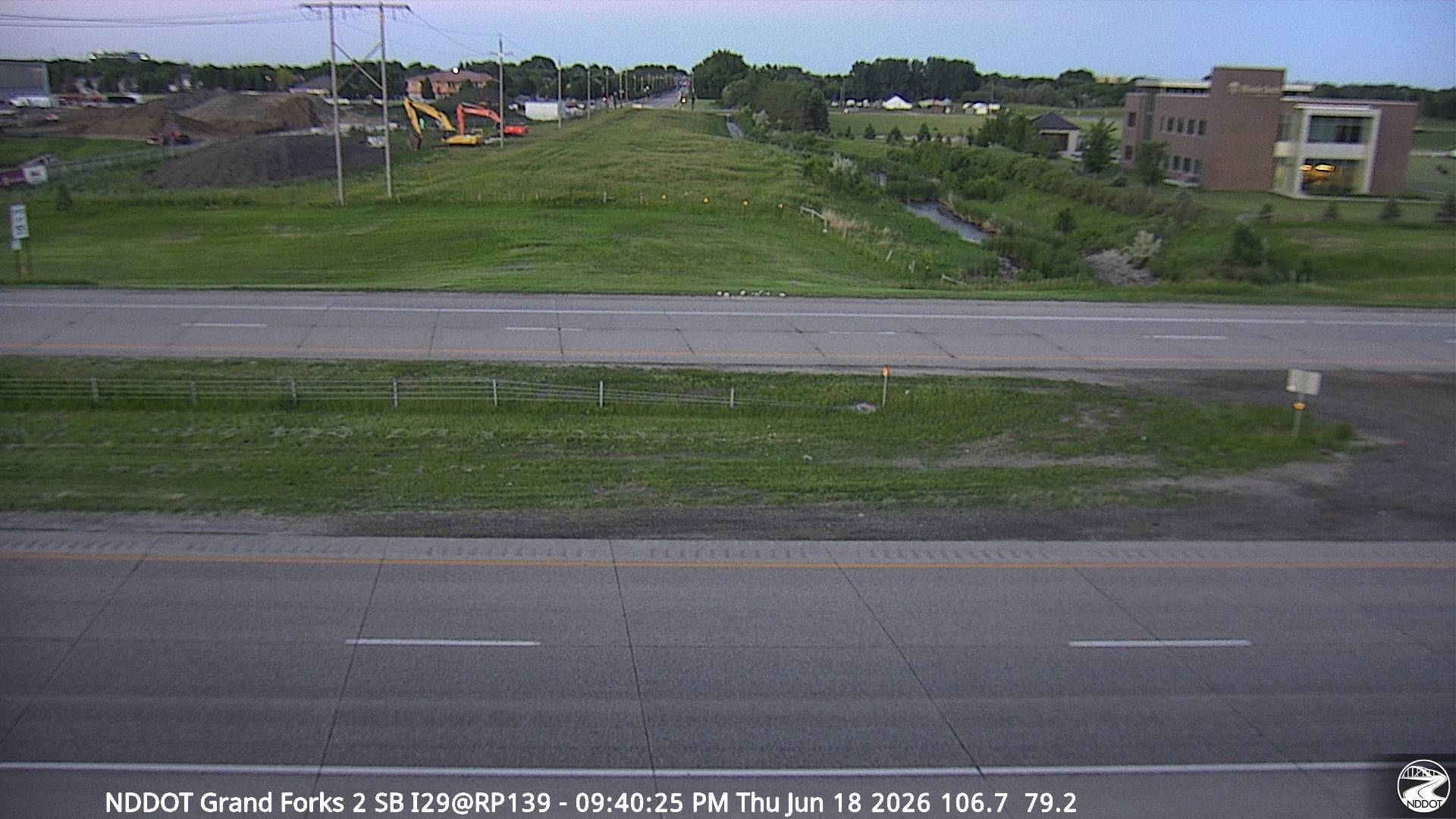 Grand Forks South Bound - East (I 29 MP 139.18) - NDDOT